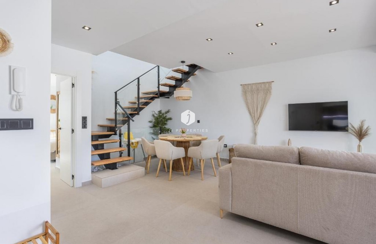 Tweedehands - Villa -
Dolores - Costa Blanca