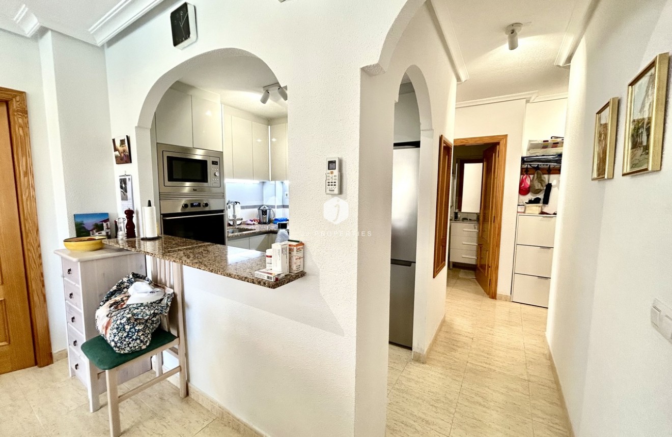 Tweedehands - Appartement / flat -
La Mata - Costa Blanca