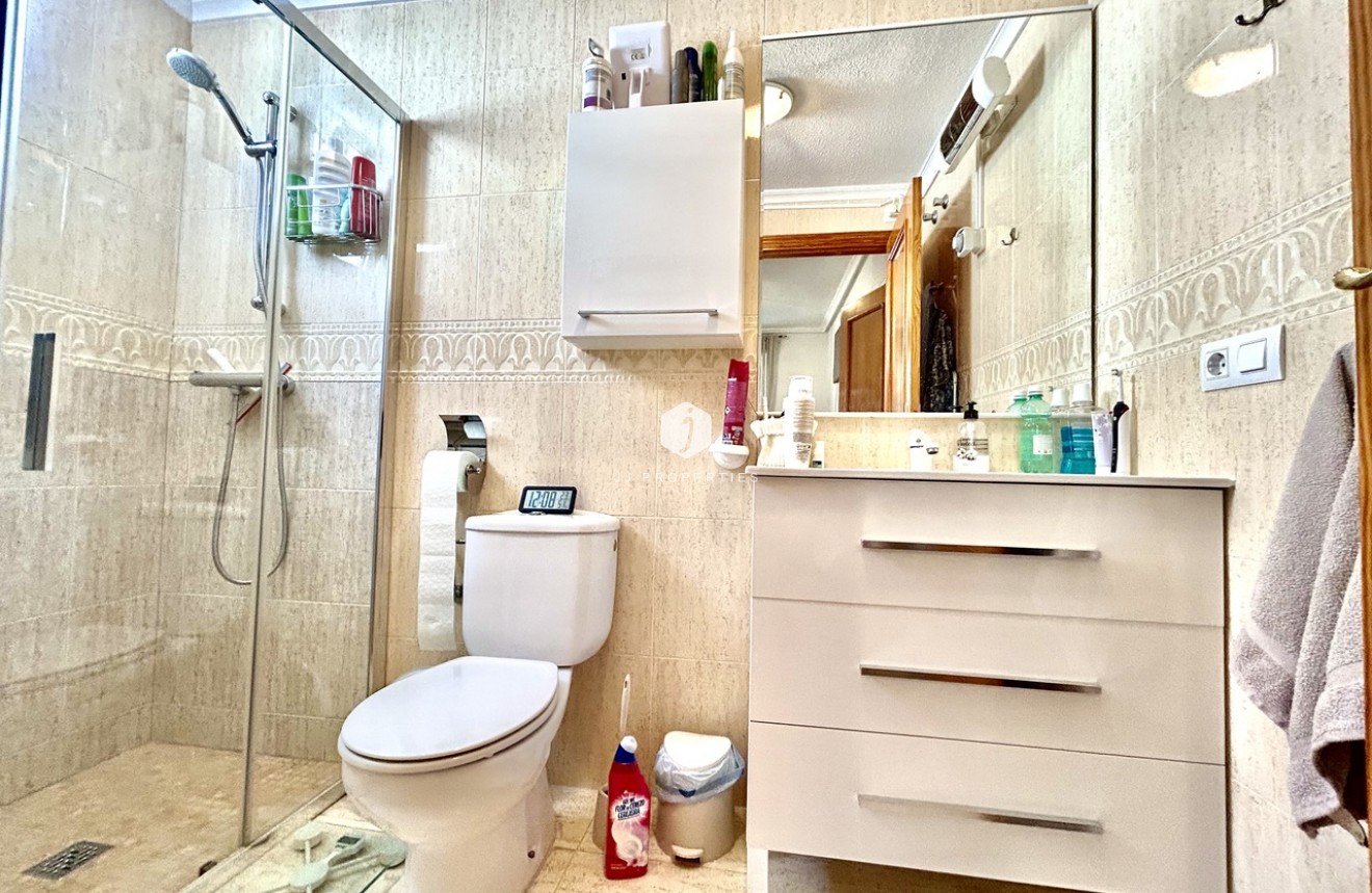 Tweedehands - Appartement / flat -
La Mata - Costa Blanca