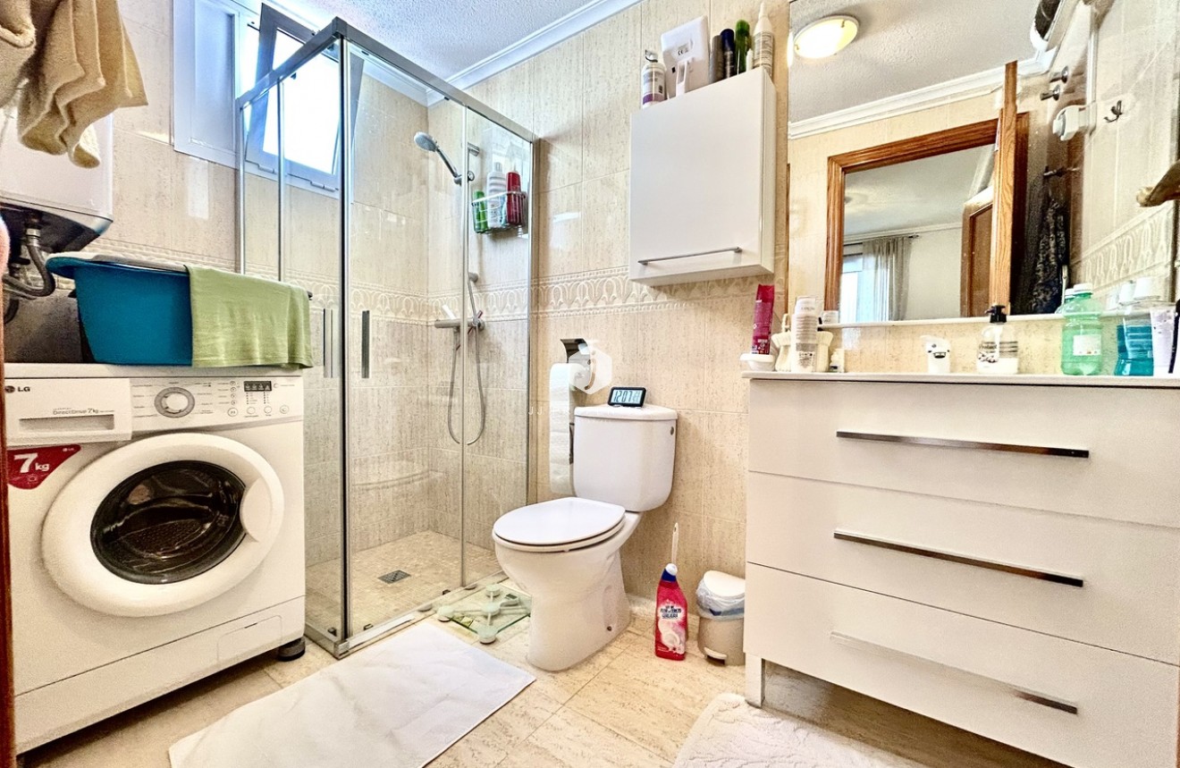 Tweedehands - Appartement / flat -
La Mata - Costa Blanca