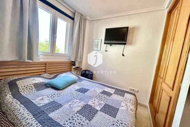 Tweedehands - Appartement / flat -
La Mata - Costa Blanca