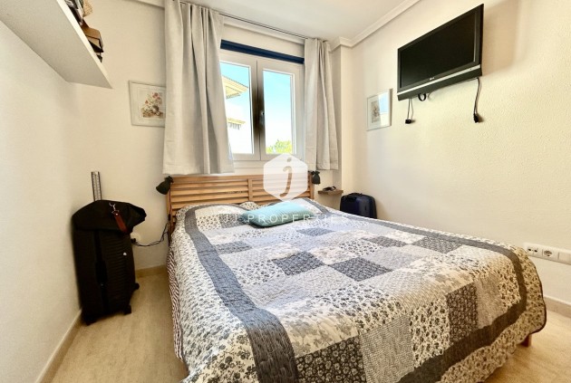 Tweedehands - Appartement / flat -
La Mata - Costa Blanca