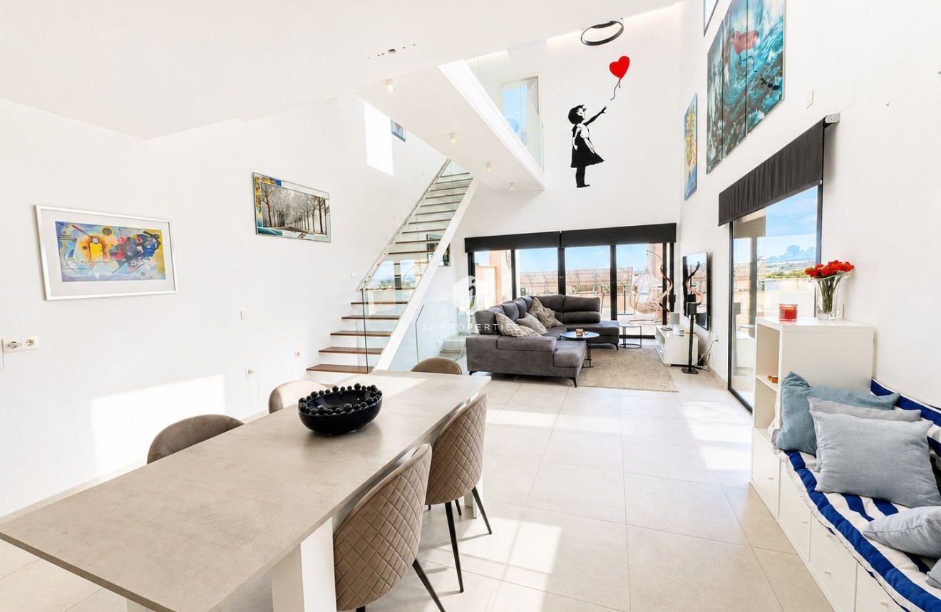 Tweedehands - Villa -
Ciudad Quesada - Costa Blanca
