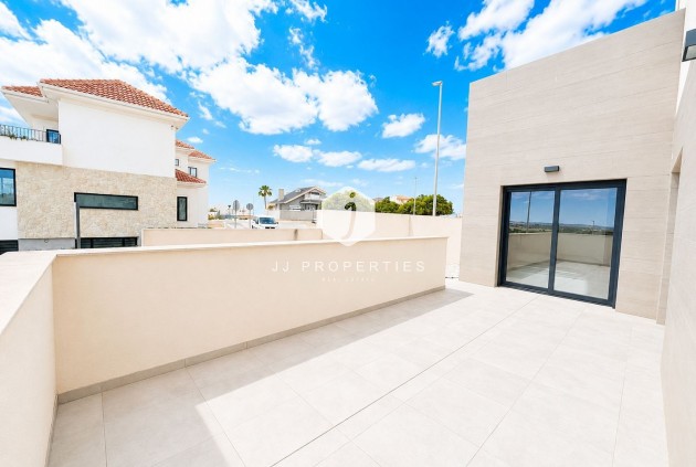 Tweedehands - Villa -
Ciudad Quesada - Costa Blanca