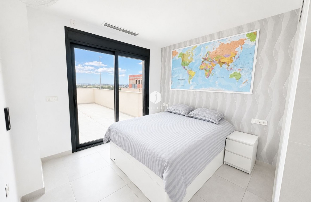 Tweedehands - Villa -
Ciudad Quesada - Costa Blanca