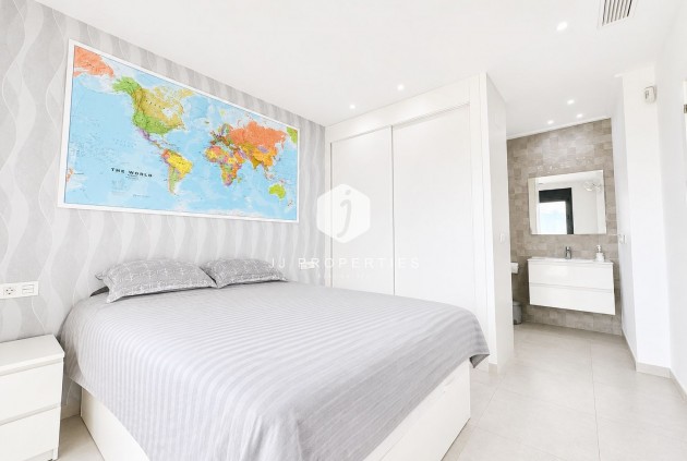 Tweedehands - Villa -
Ciudad Quesada - Costa Blanca