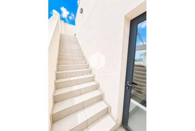 Tweedehands - Villa -
Ciudad Quesada - Costa Blanca