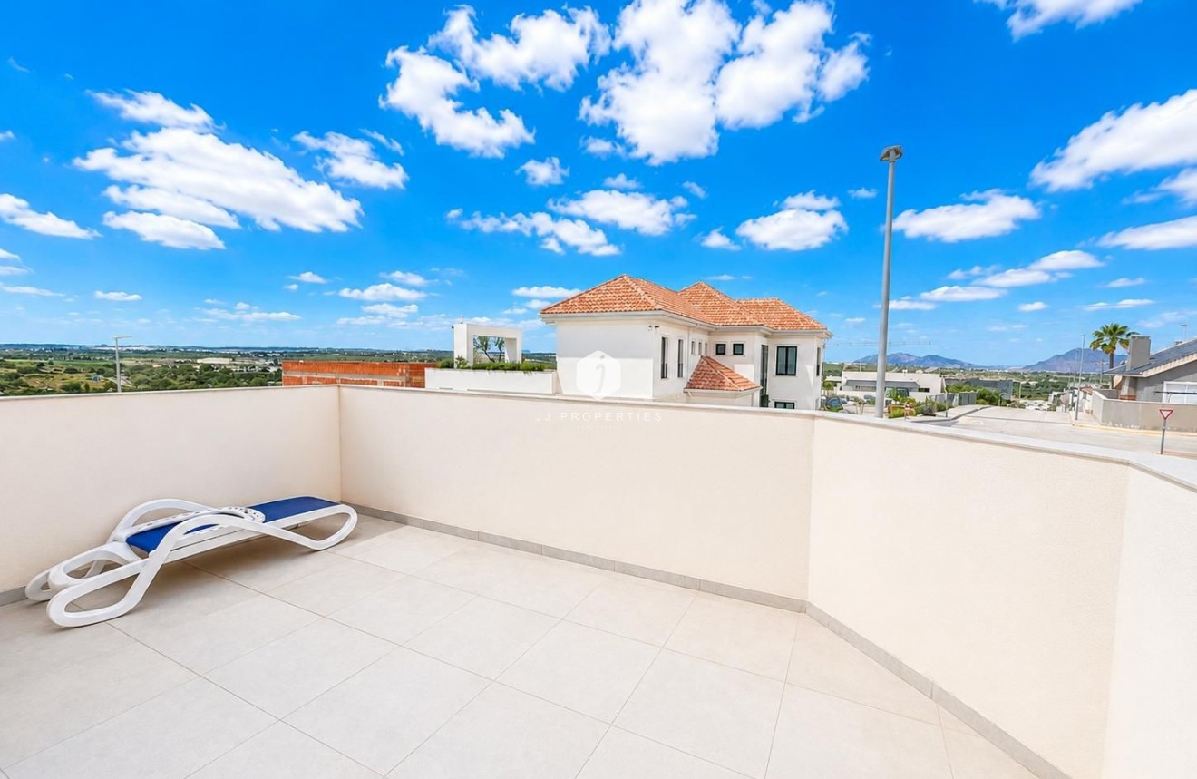 Tweedehands - Villa -
Ciudad Quesada - Costa Blanca
