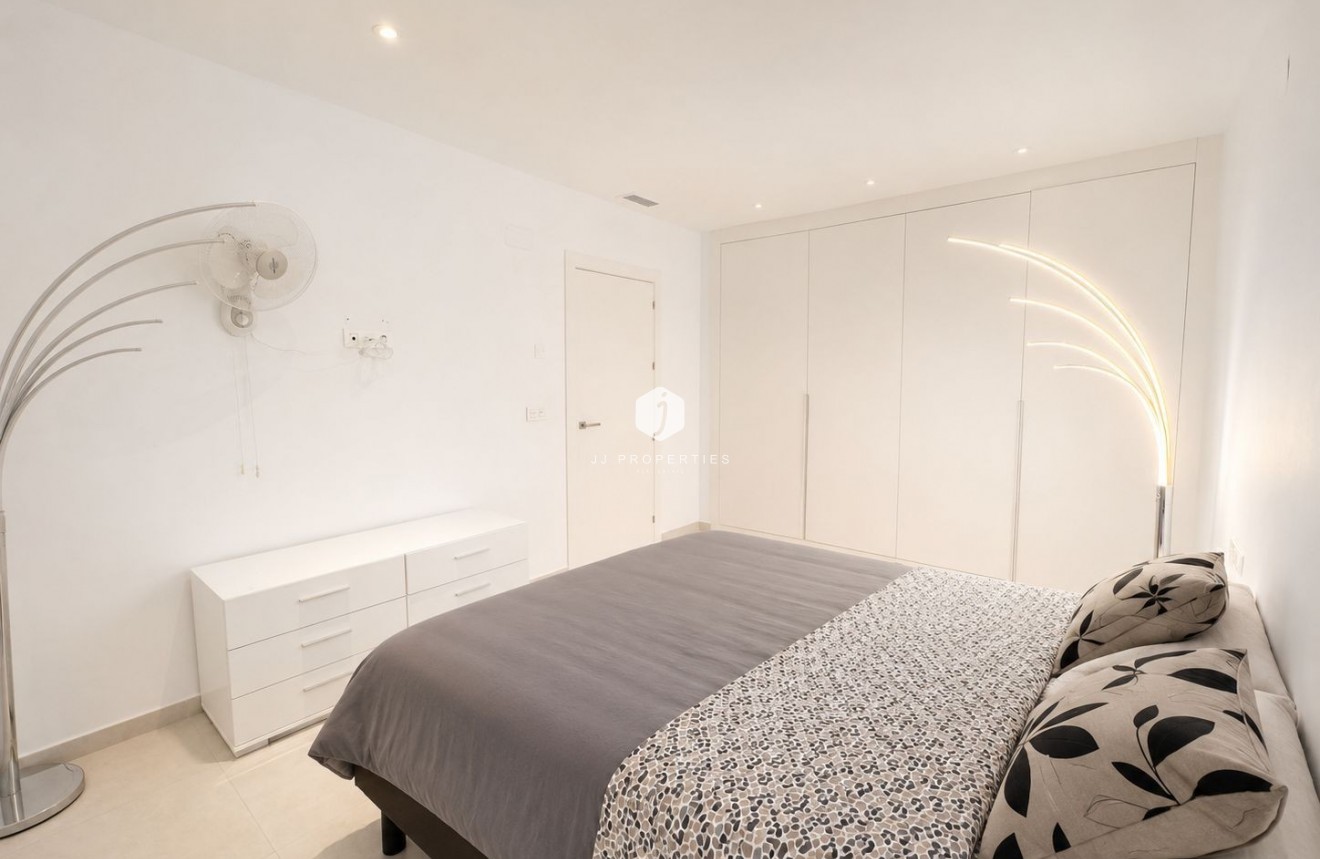 Tweedehands - Villa -
Ciudad Quesada - Costa Blanca