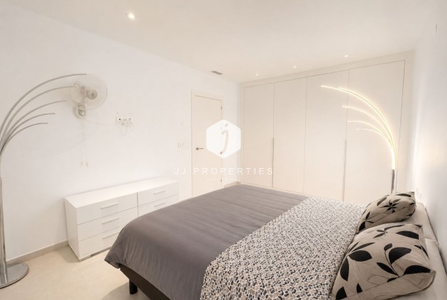 Tweedehands - Villa -
Ciudad Quesada - Costa Blanca