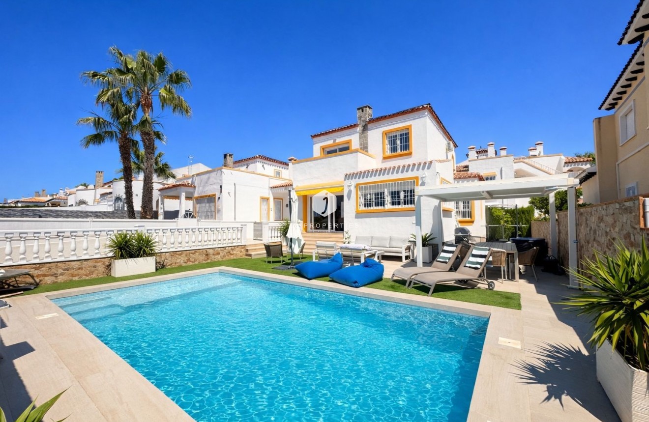 Tweedehands - Villa -
Los Dolses - Inland