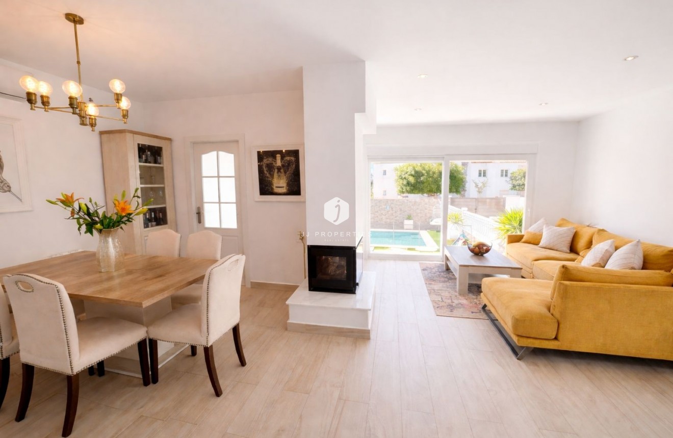 Tweedehands - Villa -
Los Dolses - Inland