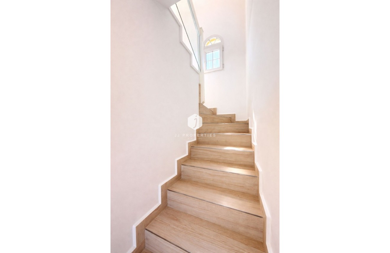 Tweedehands - Villa -
Los Dolses - Inland