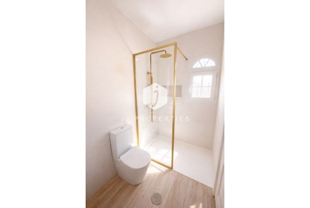 Tweedehands - Villa -
Los Dolses - Inland