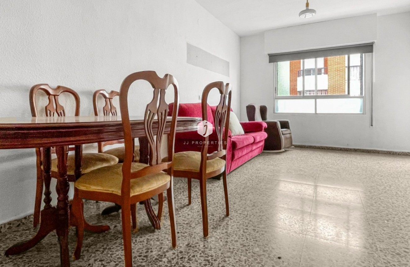 Tweedehands - Appartement / flat -
Guardamar del Segura - Costa Blanca