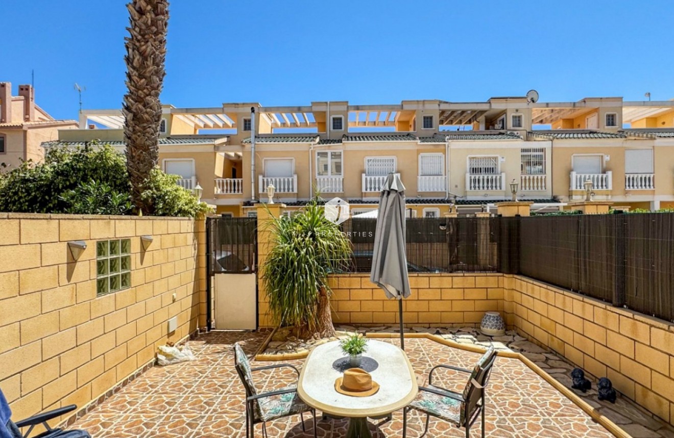 Tweedehands - Chalet -
Torrevieja - Costa Blanca