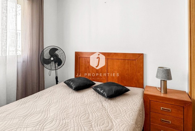 Tweedehands - Chalet -
Torrevieja - Costa Blanca