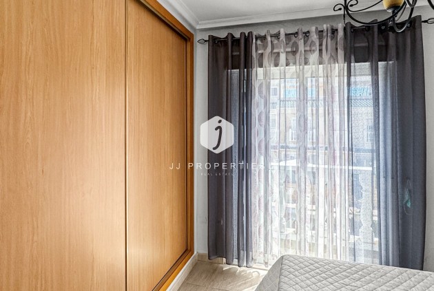 Tweedehands - Chalet -
Torrevieja - Costa Blanca