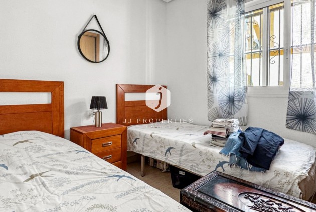 Tweedehands - Chalet -
Torrevieja - Costa Blanca