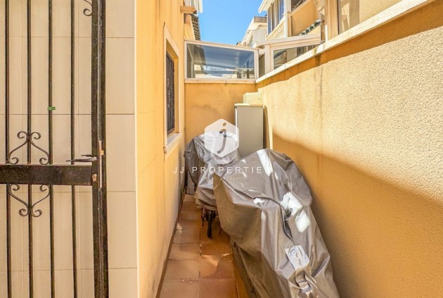 Tweedehands - Chalet -
Torrevieja - Costa Blanca