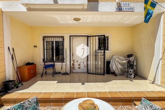 Tweedehands - Chalet -
Torrevieja - Costa Blanca
