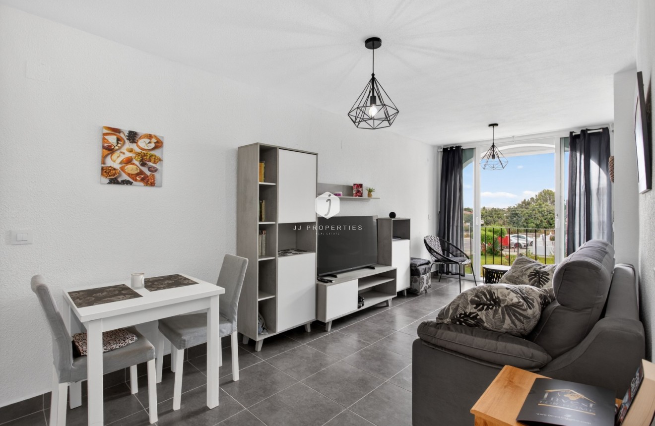 Tweedehands - Bungalow -
Torrevieja - Costa Blanca