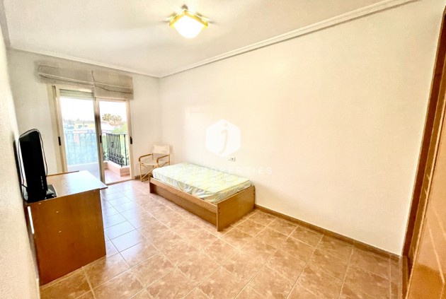 Tweedehands - Villa -
Almoradí - Inland