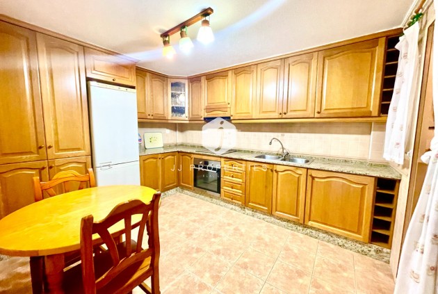 Tweedehands - Villa -
Almoradí - Inland