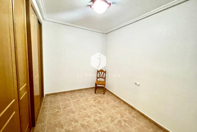 Tweedehands - Villa -
Almoradí - Inland
