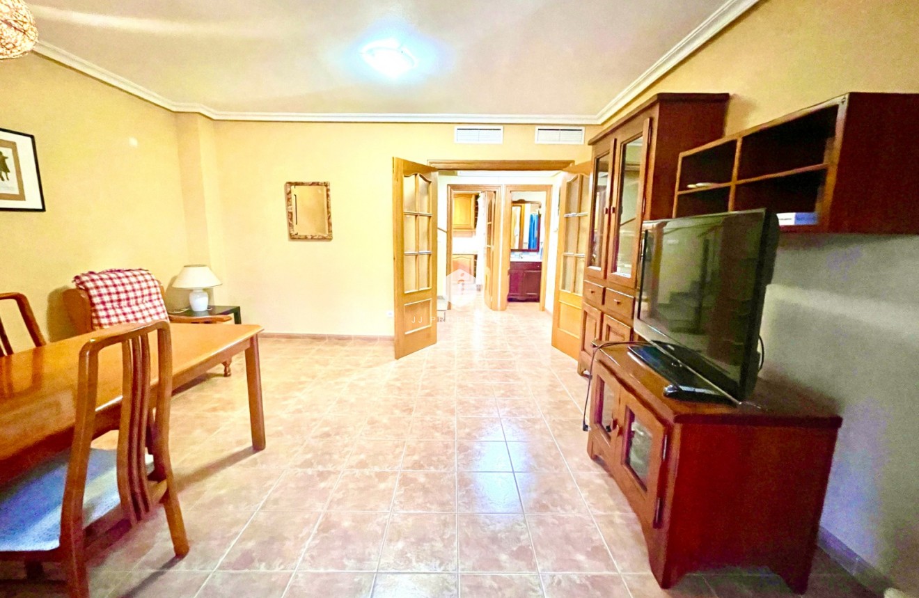 Tweedehands - Villa -
Almoradí - Inland