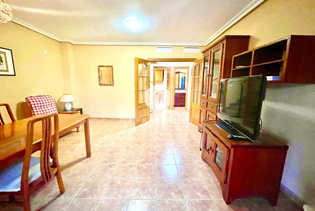 Tweedehands - Villa -
Almoradí - Inland