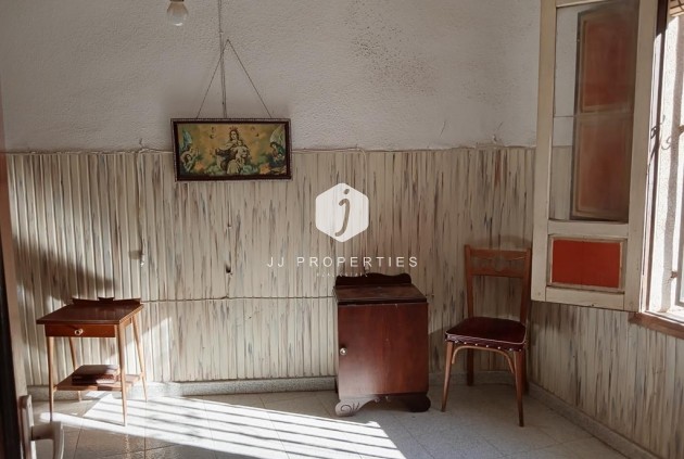 Segunda mano - Chalet -
Los Montesinos
