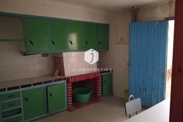 Segunda mano - Chalet -
Los Montesinos