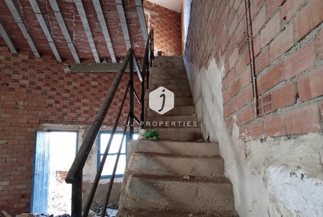 Segunda mano - Chalet -
Los Montesinos
