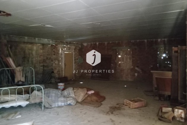 Segunda mano - Chalet -
Los Montesinos