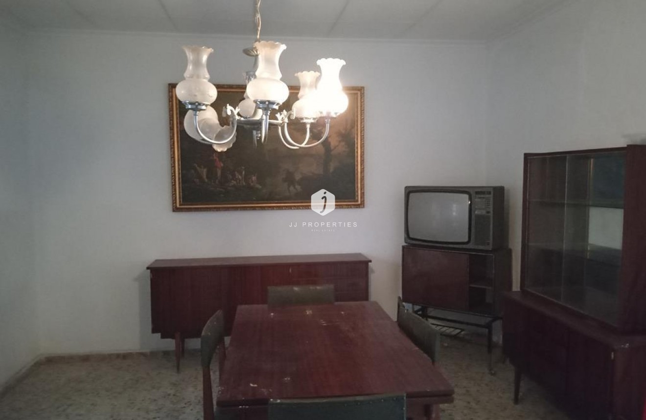 Resale - Chalet -
HurchIllo - PUEBLO CENTRO
