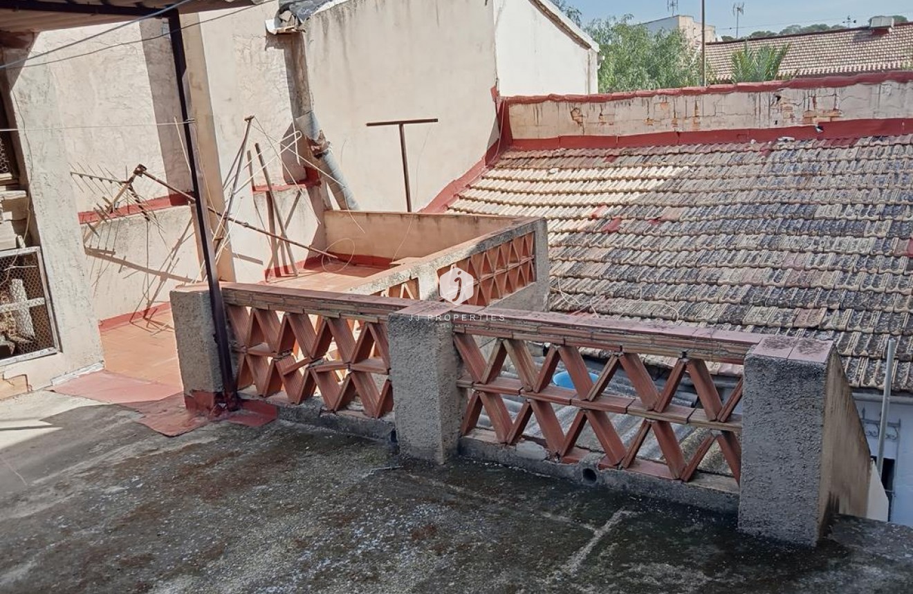 Resale - Chalet -
HurchIllo - PUEBLO CENTRO
