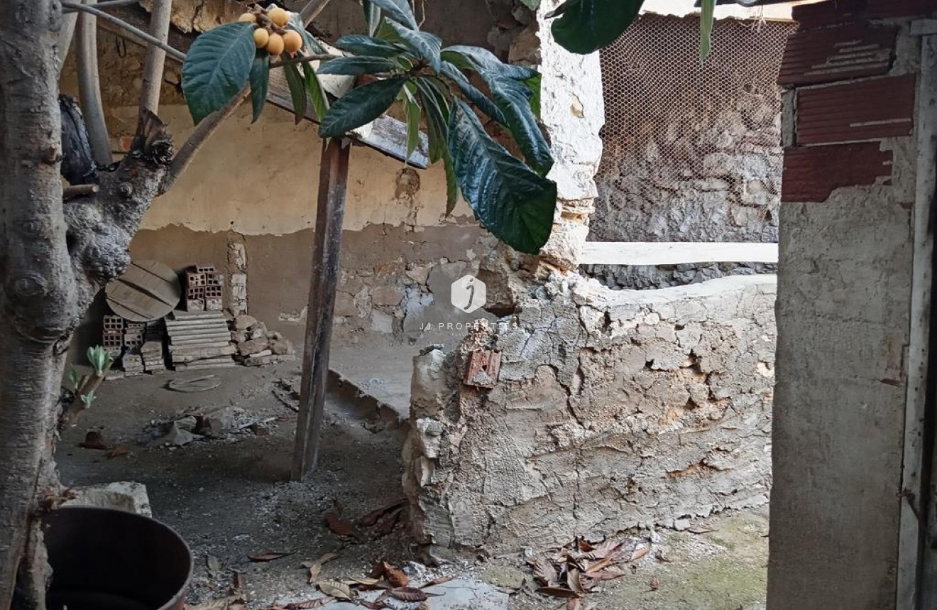 Resale - Chalet -
HurchIllo - PUEBLO CENTRO