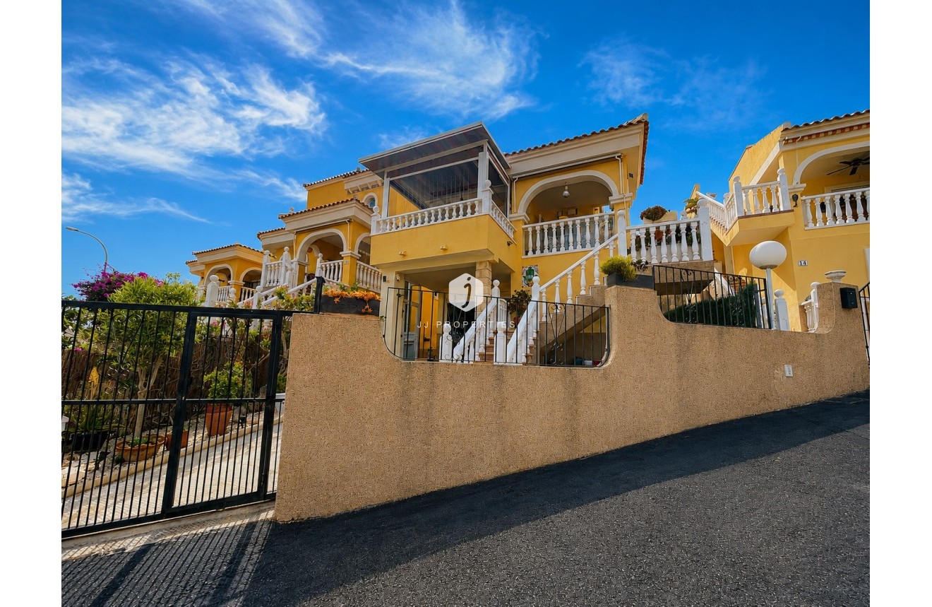Tweedehands - Villa -
San Fulgencio - Costa Blanca