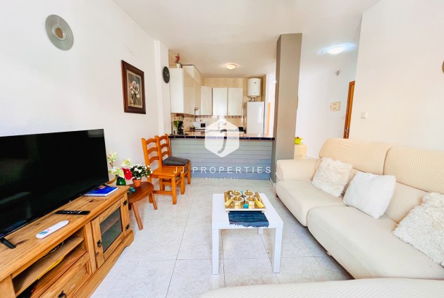 Tweedehands - Appartement / flat -
San Miguel de Salinas - Inland