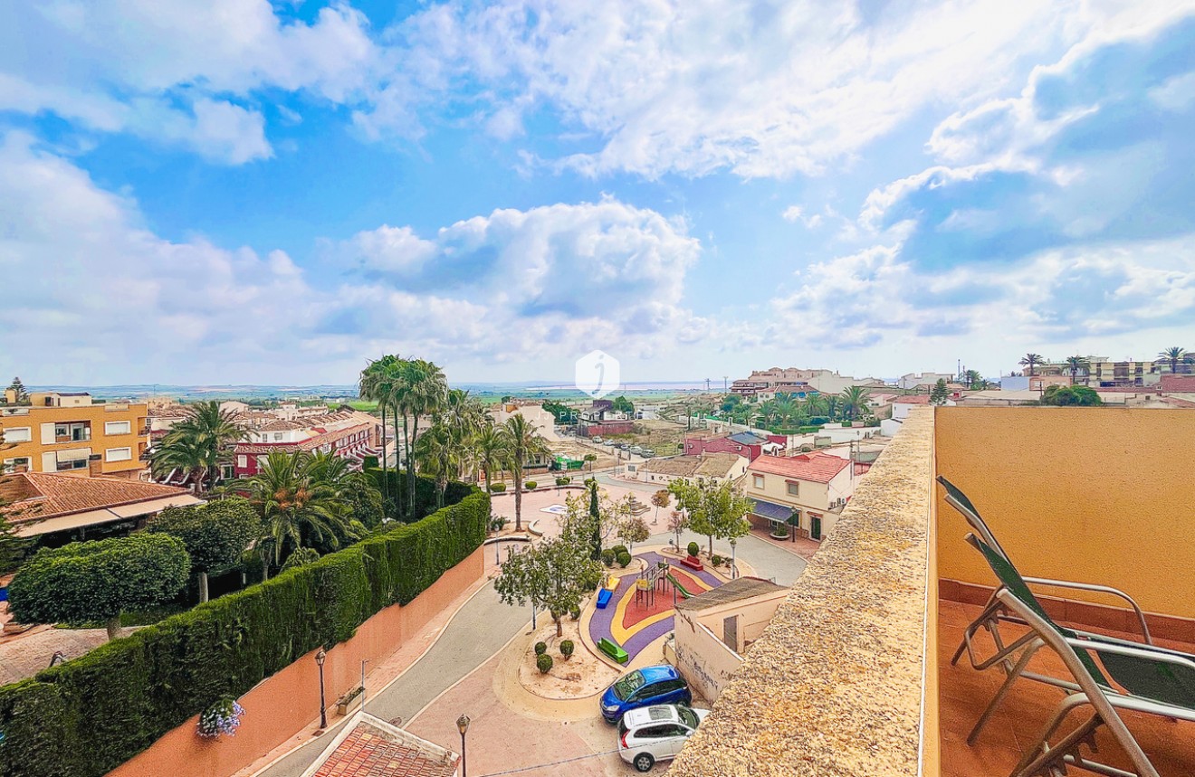 Tweedehands - Appartement / flat -
San Miguel de Salinas - Inland