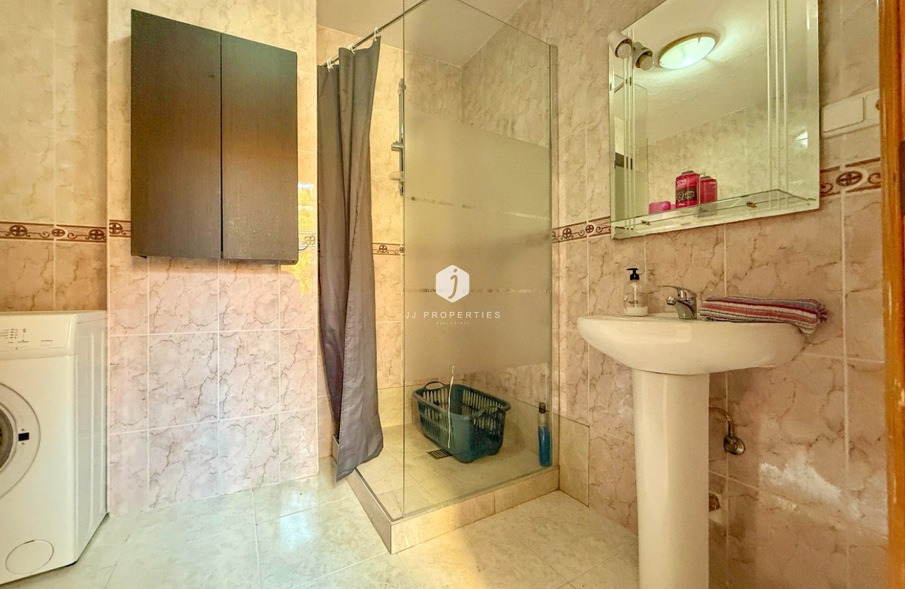 Tweedehands - Appartement / flat -
San Miguel de Salinas - Inland