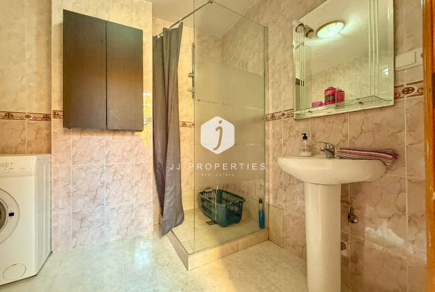 Tweedehands - Appartement / flat -
San Miguel de Salinas - Inland