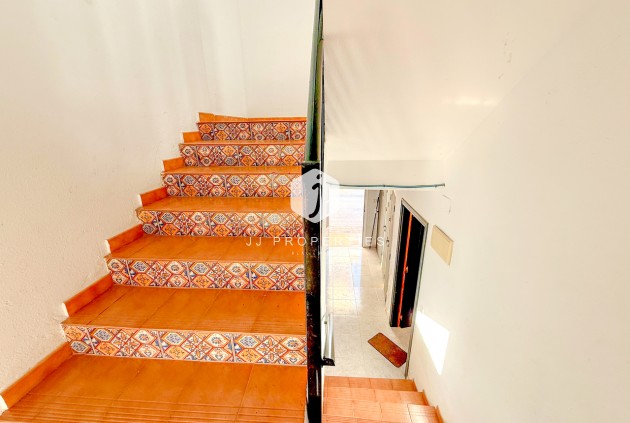 Tweedehands - Appartement / flat -
San Miguel de Salinas - Inland