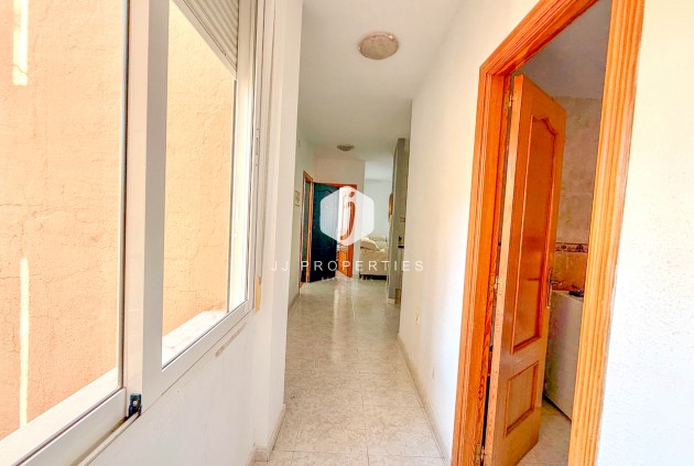 Tweedehands - Appartement / flat -
San Miguel de Salinas - Inland