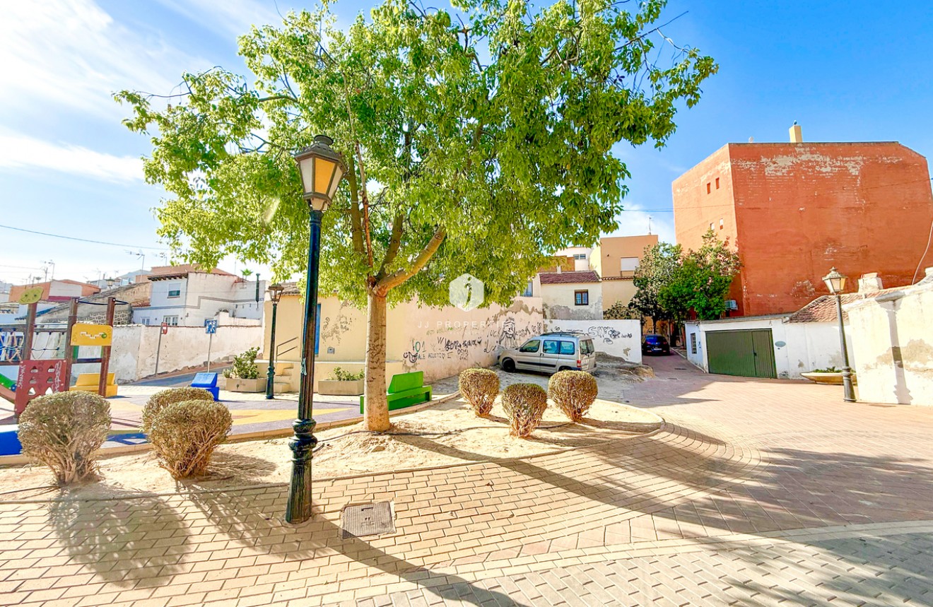 Tweedehands - Appartement / flat -
San Miguel de Salinas - Inland