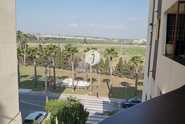Tweedehands - Appartement / flat -
Torrevieja - MAR AZUL LA VELETA