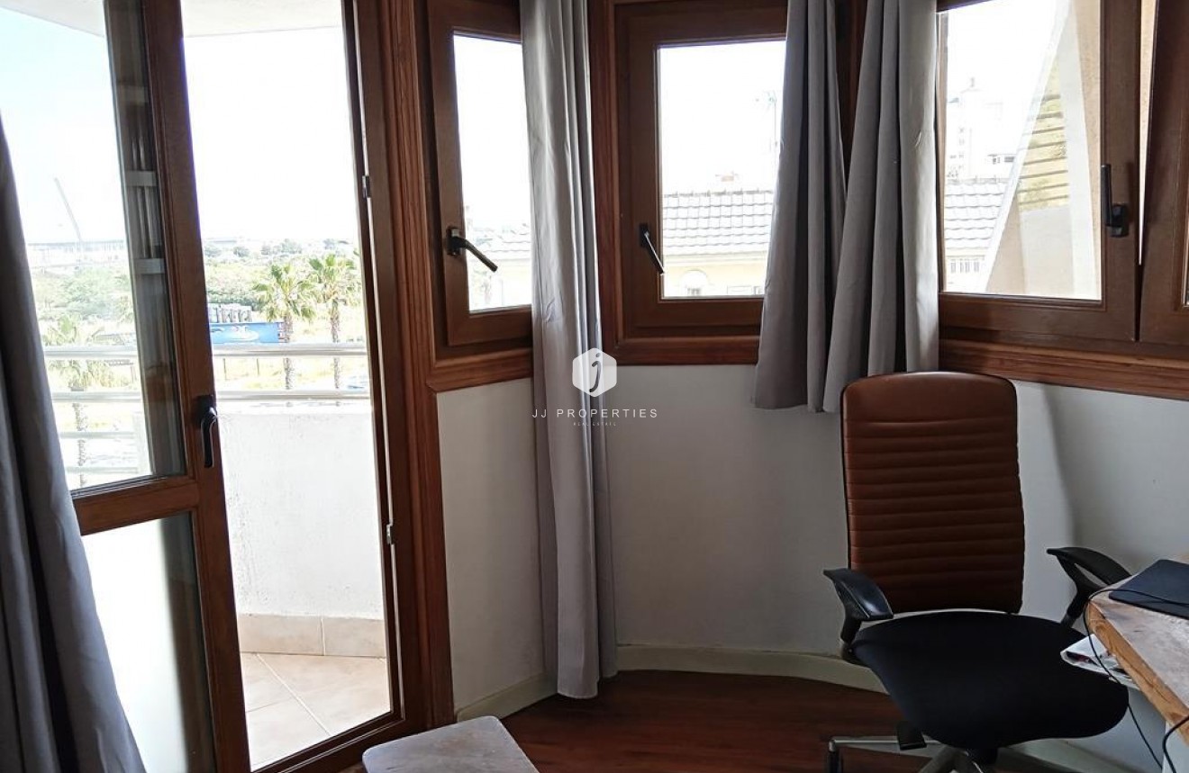 Tweedehands - Appartement / flat -
Torrevieja - MAR AZUL LA VELETA