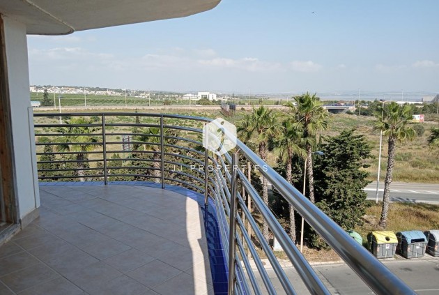 Tweedehands - Appartement / flat -
Torrevieja - MAR AZUL LA VELETA