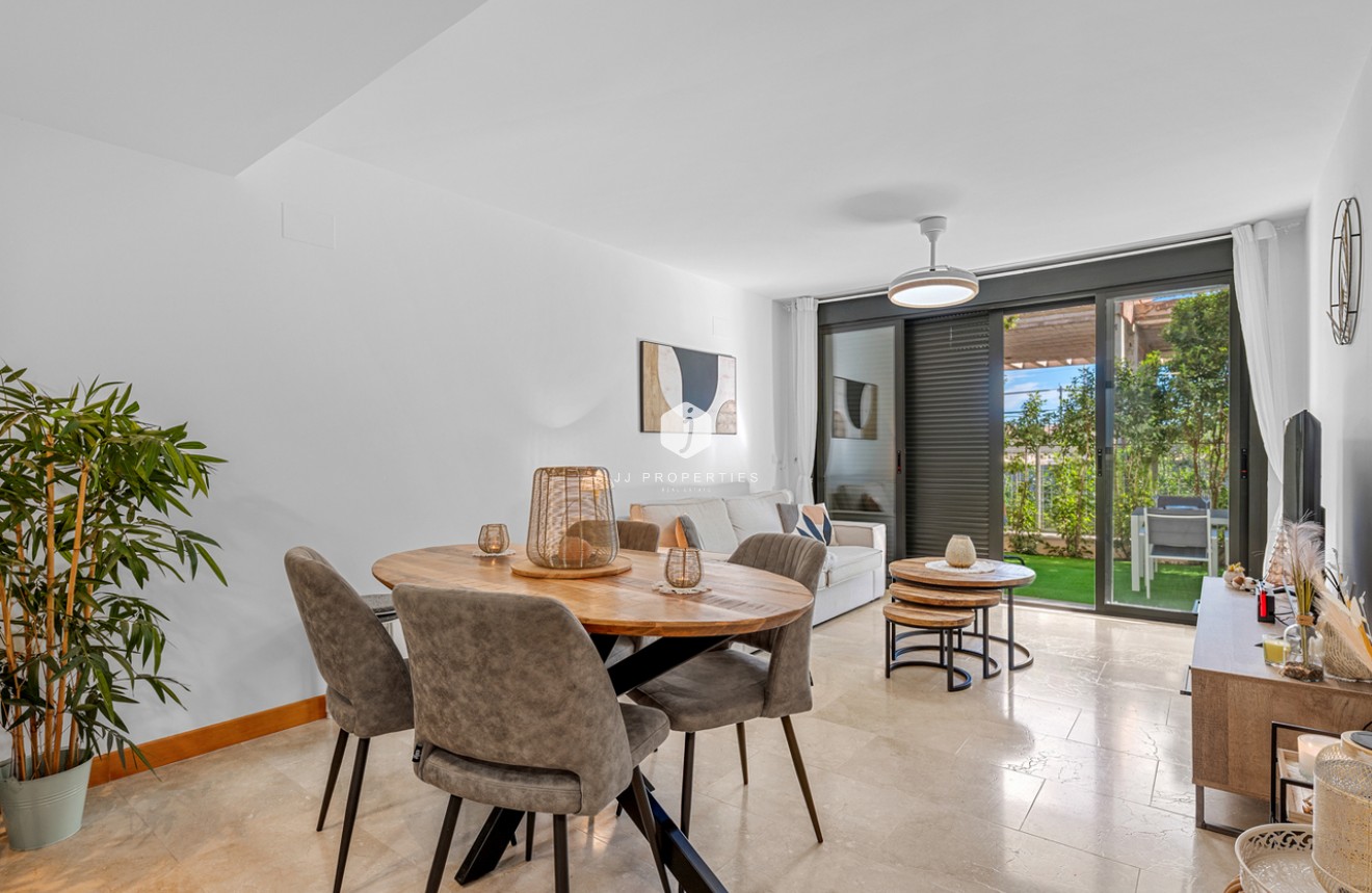 Tweedehands - Appartement / flat -
Campoamor - Costa Blanca